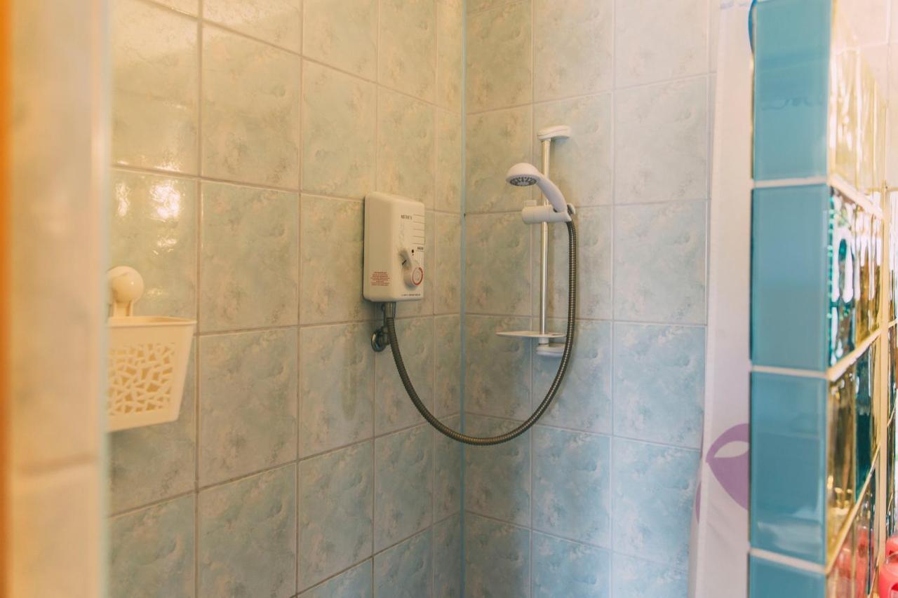 Pokoje Goscinne & Restauracja Pestka Choczewo Luaran gambar