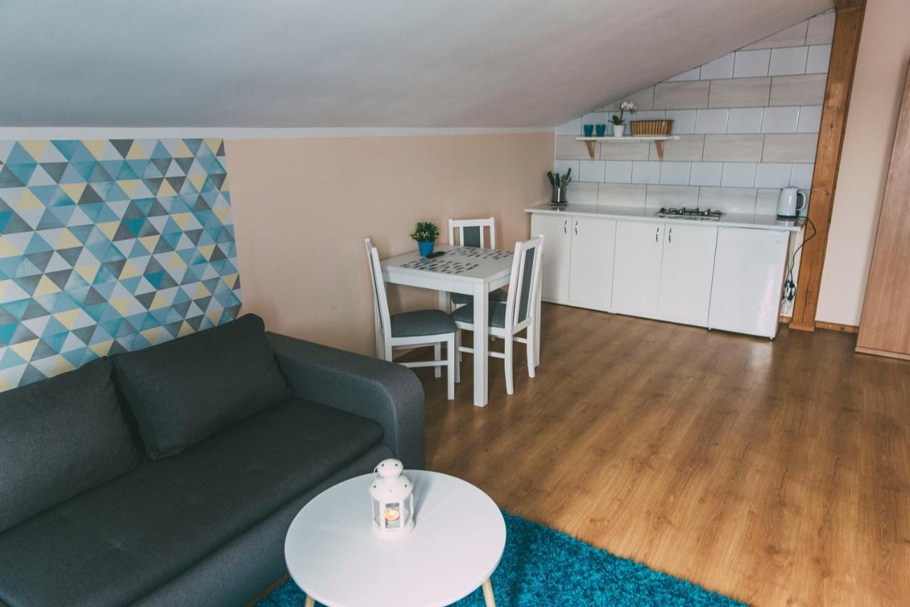 Pokoje Goscinne & Restauracja Pestka Choczewo Luaran gambar