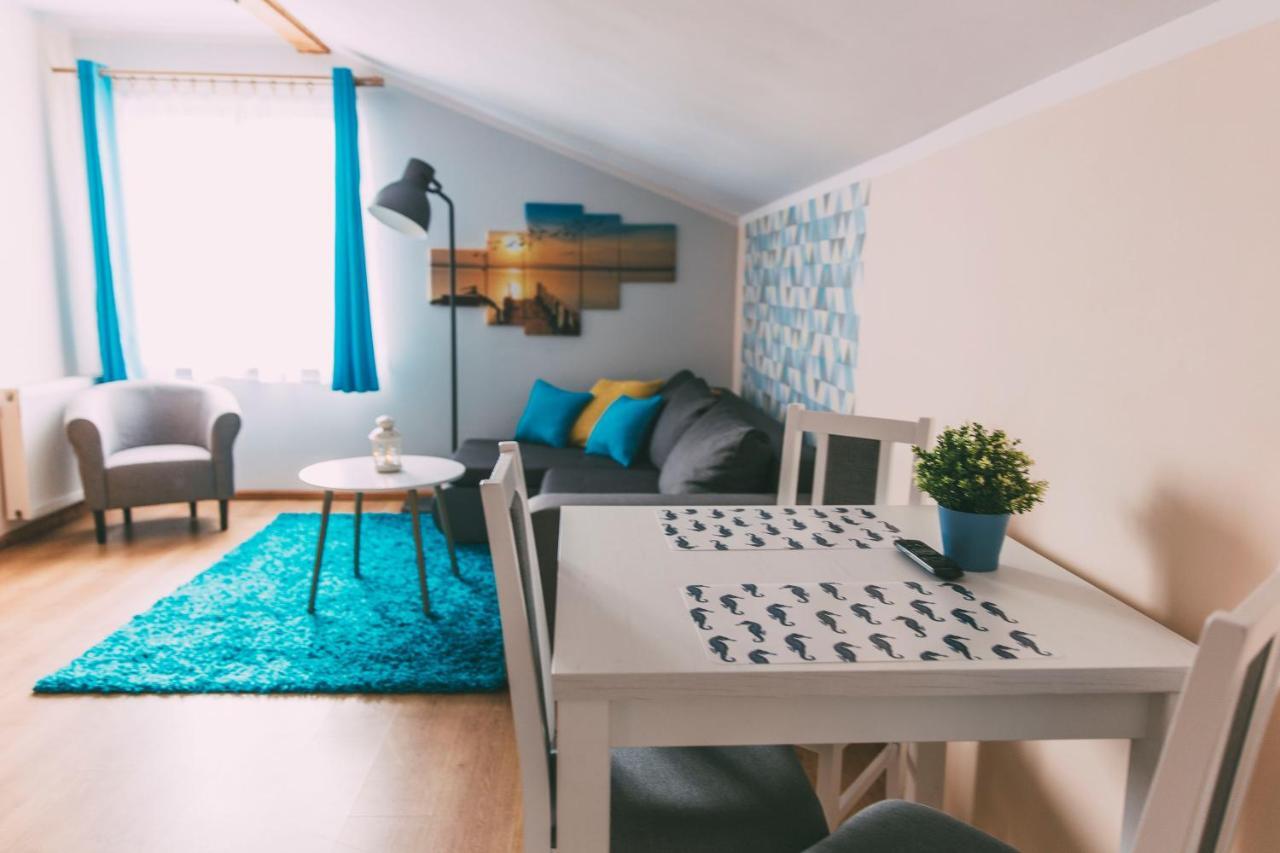Pokoje Goscinne & Restauracja Pestka Choczewo Luaran gambar